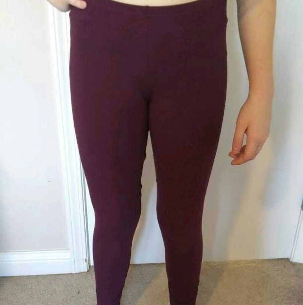 Purple leggings